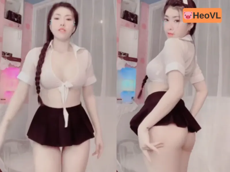 Tôi ước cặp mông em đặt lên con cặc của tôi
